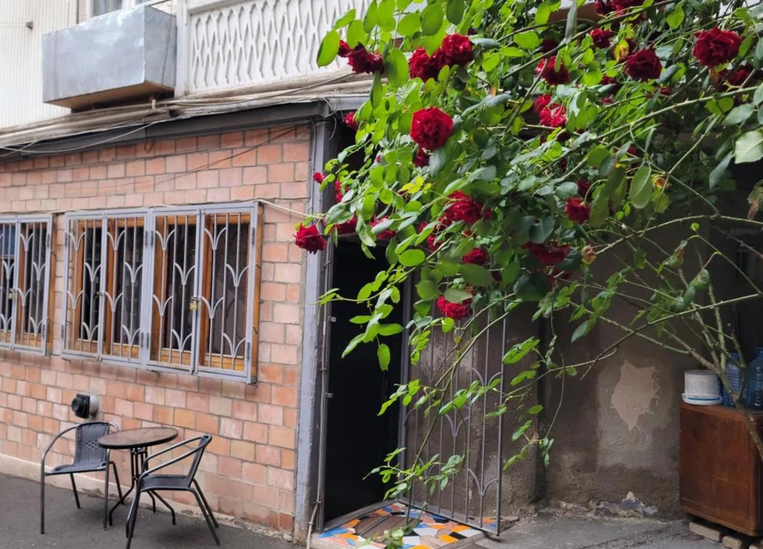 Apartment On Sulkhan-Saba Roma Tbilisi